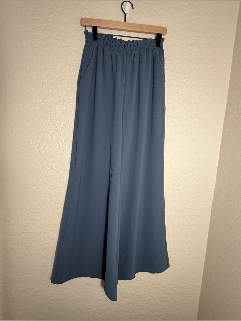 Altar'd State Dusty Blue Wide-Leg Women's Pants Size Medium Coastal Lounge